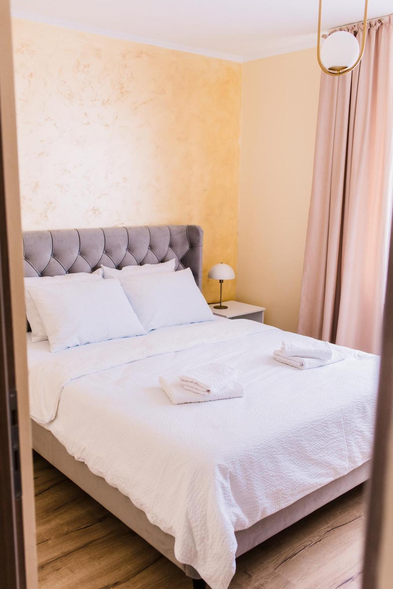 סאטו מארה Central White Apartment מראה חיצוני תמונה